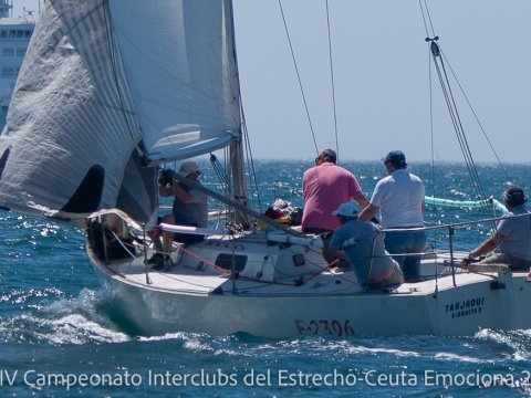 Imagen  Cuarta prueba del XVI campeonato en el Club Deportivo Náutico el Saladillo - Interclubs del Estrecho